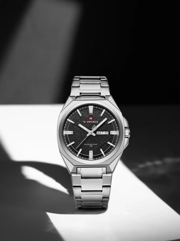 Naviforce 9273 Men's Watch - Silver Black | Rovelle