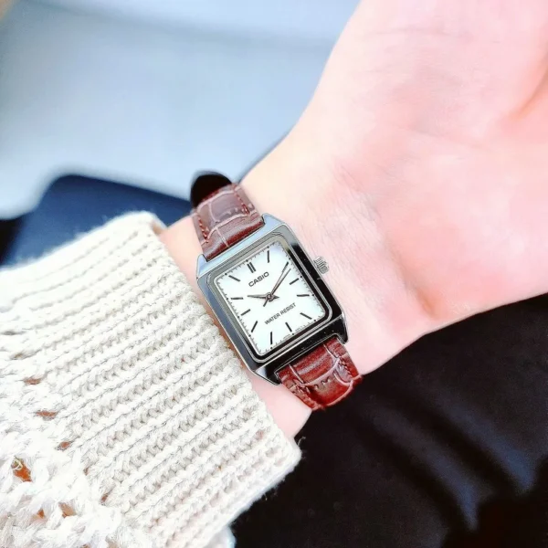 Casio LTP-V007L-7E2UDF Ladies Watch | Rovelle